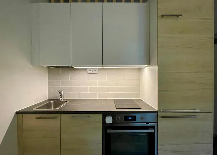 דירה Toeoeloe Sleephouse הלסינקי