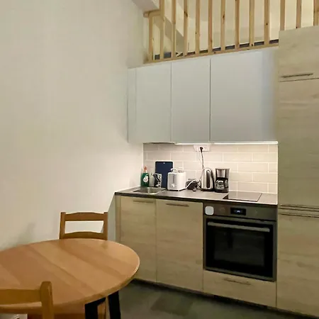 شقة Toeoeloe Sleephouse *